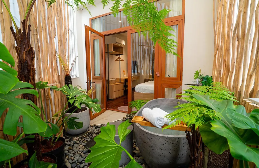 Oasis Apartment-1